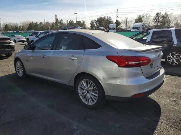 1FADP3J2XHL288236 2017 FORD FOCUS - Image 2