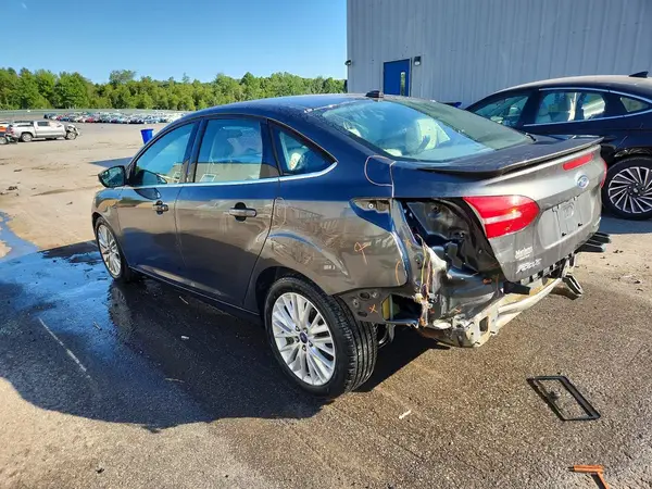 1FADP3J2XHL291363 2017 FORD FOCUS - Image 2