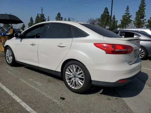1FADP3J2XHL291606 2017 FORD FOCUS - Image 2