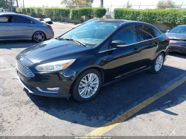 1FADP3J2XHL292836 2017 FORD FOCUS - Image 2