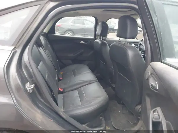 1FADP3J2XHL299320 2017 FORD FOCUS - Image 8