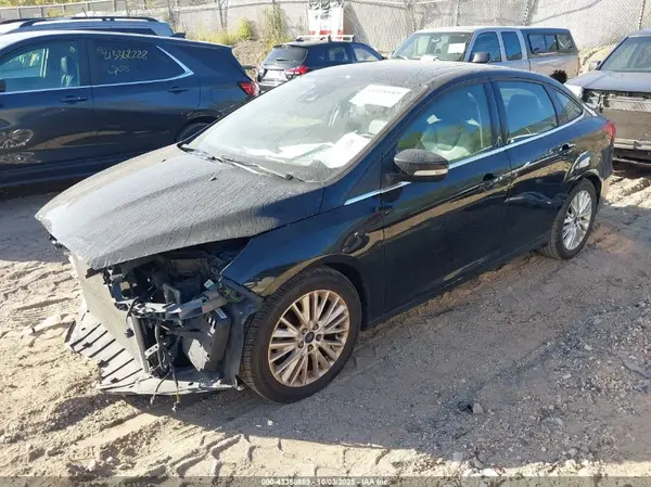 1FADP3J2XHL348046 2017 FORD FOCUS - Image 2