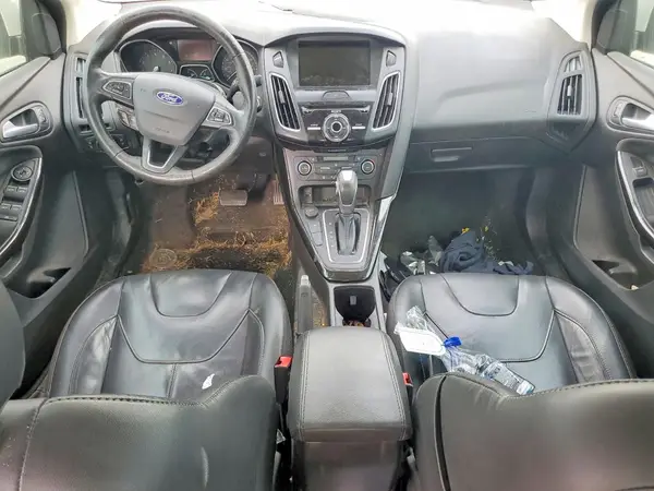 1FADP3J2XJL233095 2018 FORD FOCUS - Image 8