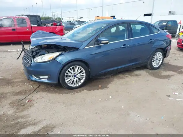 1FADP3J2XJL243187 2018 FORD FOCUS - Image 2