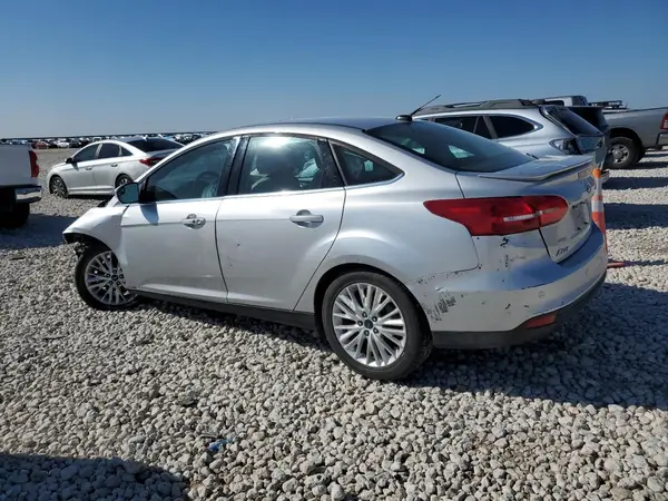 1FADP3J2XJL271782 2018 FORD FOCUS - Image 2