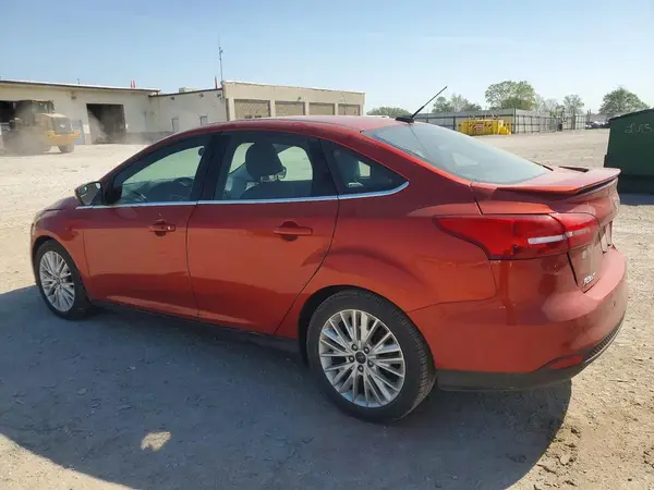 1FADP3J2XJL277064 2018 FORD FOCUS - Image 2
