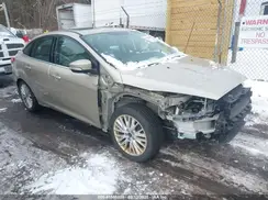 1FADP3J2XJL293796 2018 FORD FOCUS