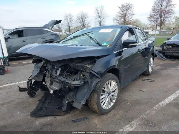 1FADP3J2XJL294107 2018 FORD FOCUS - Image 2