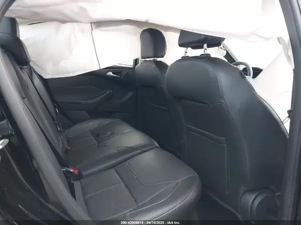 1FADP3J2XJL294107 2018 FORD FOCUS - Image 8