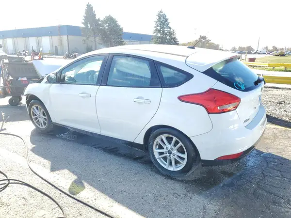 1FADP3K20GL214756 2016 FORD FOCUS - Image 2