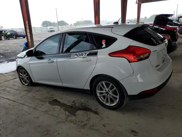 1FADP3K20GL217737 2016 FORD FOCUS - Image 2
