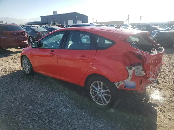1FADP3K20GL227197 2016 FORD FOCUS - Image 2