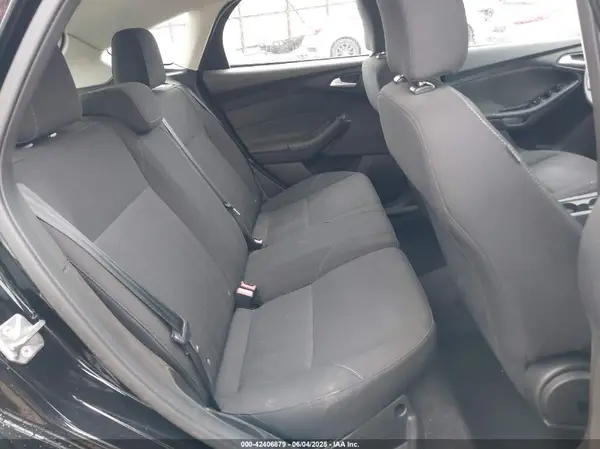 1FADP3K20GL228723 2016 FORD FOCUS - Image 8