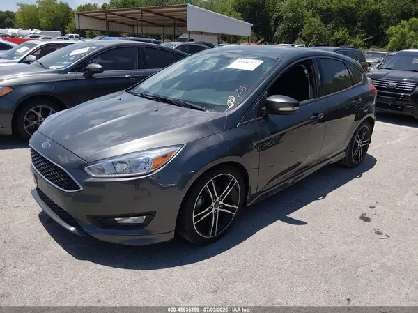 1FADP3K20GL237891 2016 FORD FOCUS - Image 2