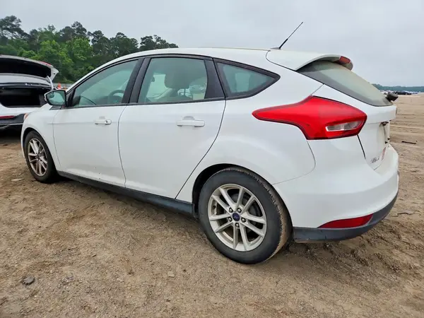 1FADP3K20GL249698 2016 FORD FOCUS - Image 2