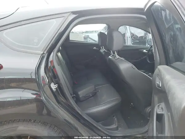 1FADP3K20GL253685 2016 FORD FOCUS - Image 8