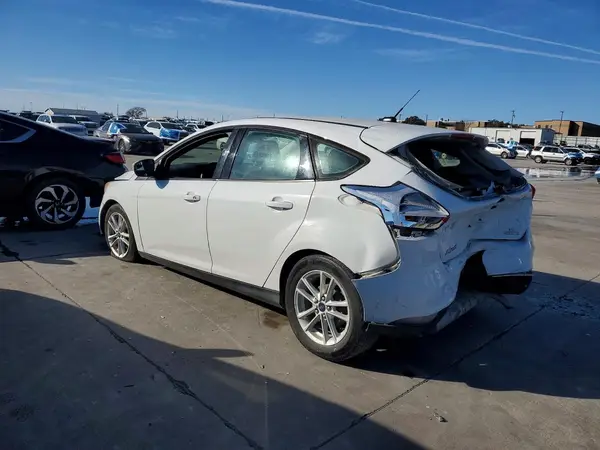 1FADP3K20GL259065 2016 FORD FOCUS - Image 2