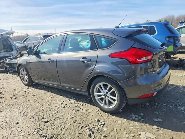 1FADP3K20GL260880 2016 FORD FOCUS - Image 2