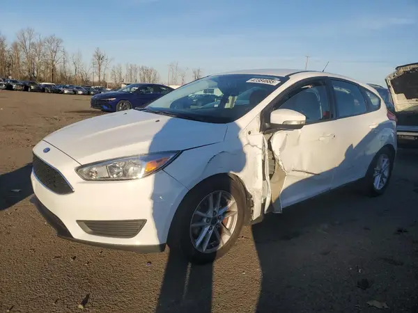 1FADP3K20GL263228 2016 FORD FOCUS - Image 1