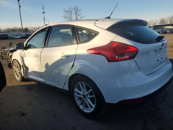 1FADP3K20GL263228 2016 FORD FOCUS - Image 2