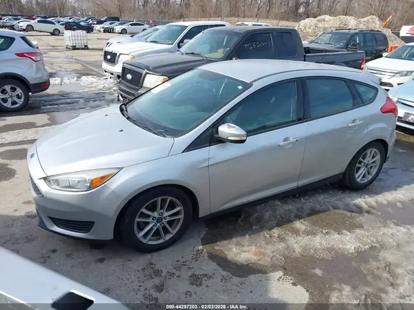 1FADP3K20GL264671 2016 FORD FOCUS - Image 2