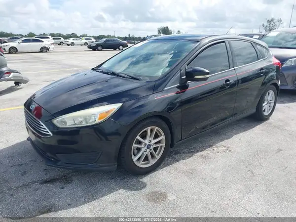 1FADP3K20GL266288 2016 FORD FOCUS - Image 2