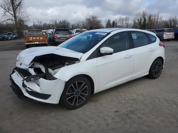 1FADP3K20GL269868 2016 FORD FOCUS - Image 1