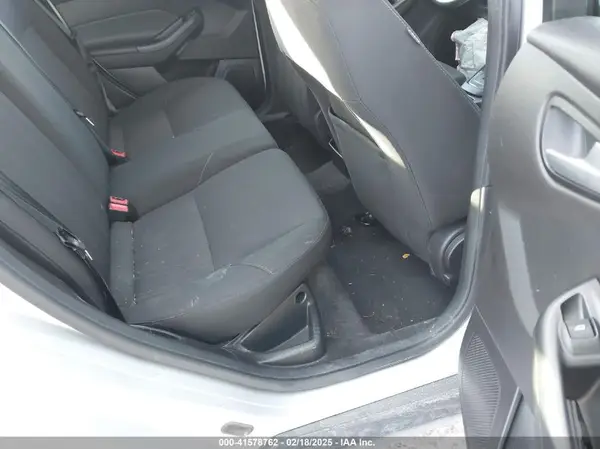 1FADP3K20GL271202 2016 FORD FOCUS - Image 8