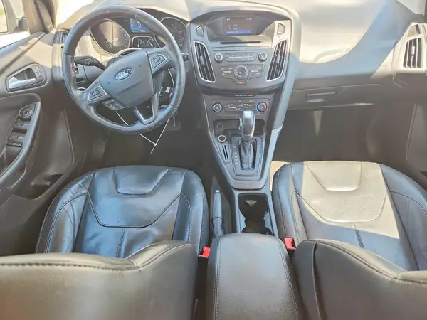 1FADP3K20GL277632 2016 FORD FOCUS - Image 8