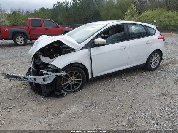1FADP3K20GL283804 2016 FORD FOCUS - Image 2