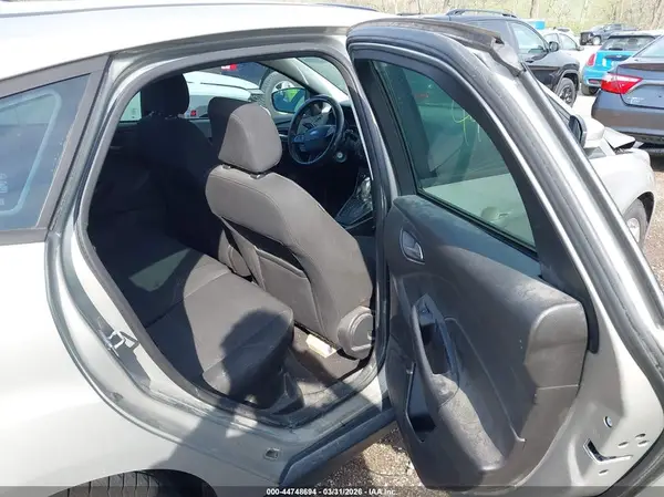 1FADP3K20GL283849 2016 FORD FOCUS - Image 8