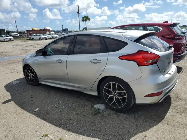 1FADP3K20GL292714 2016 FORD FOCUS - Image 2