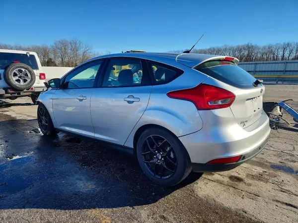 1FADP3K20GL295337 2016 FORD FOCUS - Image 2