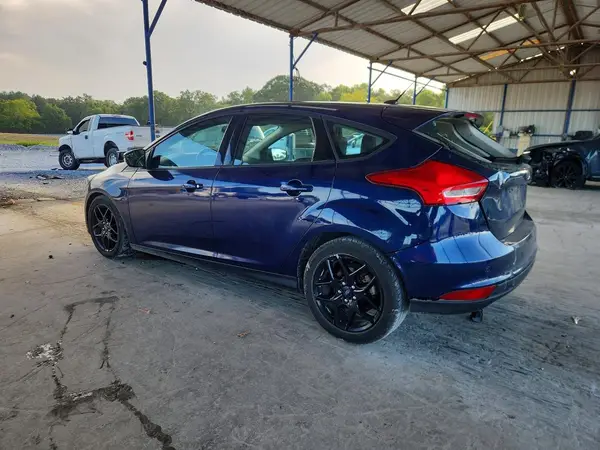 1FADP3K20GL299517 2016 FORD FOCUS - Image 2