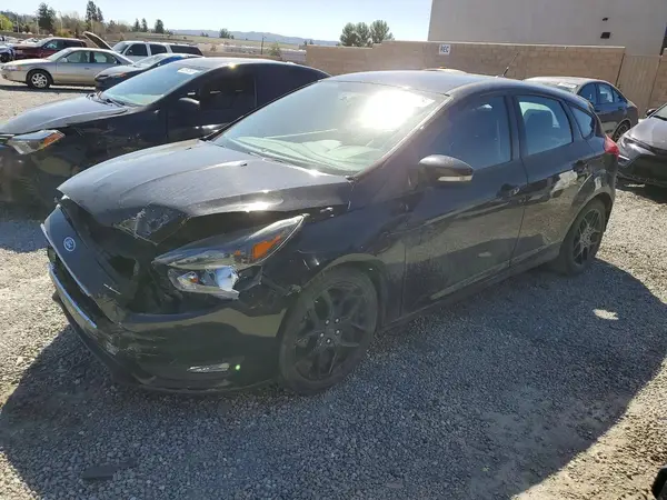 1FADP3K20GL326148 2016 FORD FOCUS - Image 1