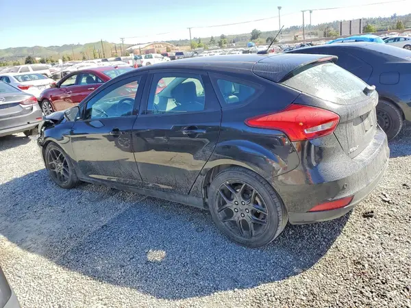 1FADP3K20GL326148 2016 FORD FOCUS - Image 2