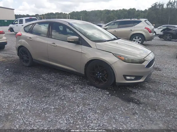 1FADP3K20GL329602 2016 FORD FOCUS - Image 1
