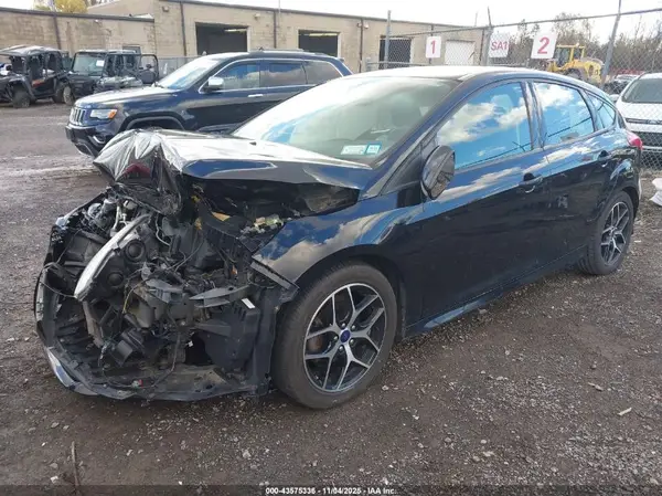 1FADP3K20GL331043 2016 FORD FOCUS - Image 2