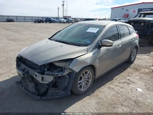 1FADP3K20GL344746 2016 FORD FOCUS - Image 2