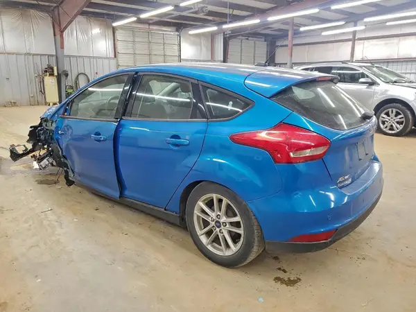 1FADP3K20GL359070 2016 FORD FOCUS - Image 2