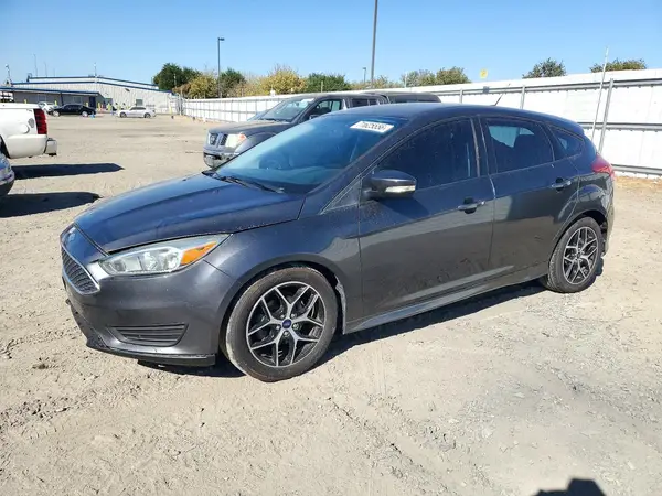 1FADP3K20GL362437 2016 FORD FOCUS - Image 1
