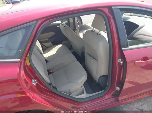 1FADP3K20GL368786 2016 FORD FOCUS - Image 8