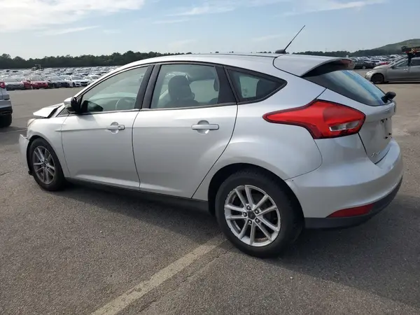 1FADP3K20GL384924 2016 FORD FOCUS - Image 2