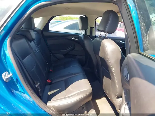 1FADP3K20GL393428 2016 FORD FOCUS - Image 8
