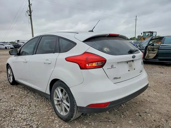 1FADP3K20GL395244 2016 FORD FOCUS - Image 2
