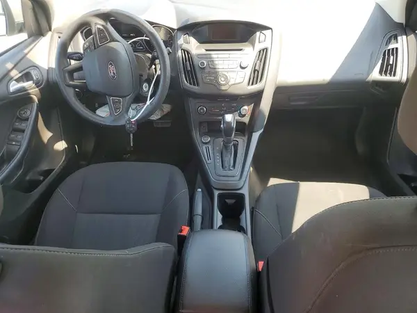 1FADP3K20GL395986 2016 FORD FOCUS - Image 8