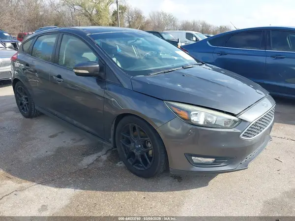 1FADP3K20GL407246 2016 FORD FOCUS - Image 1