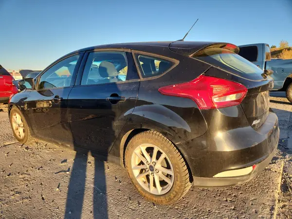 1FADP3K20HL217948 2017 FORD FOCUS - Image 2