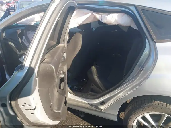 1FADP3K20HL219781 2017 FORD FOCUS - Image 8