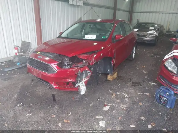1FADP3K20HL221594 2017 FORD FOCUS - Image 2